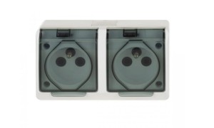 EPN 0322-01 HERMES gniazdo natynkowe podwójne 2x2P+Z IP 44 białe - dymne