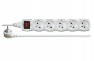 EMOS Przedłużacz z wyłącznikiem 5 gniazd 3m P1513 biały