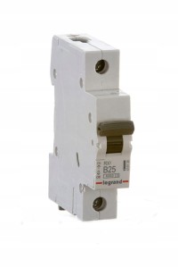 LEGRAND 419138 Wyłącznik nadprądowy RX3 B25A 1P