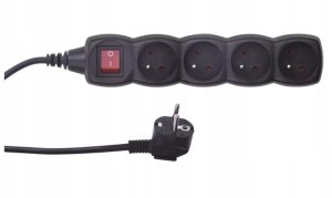 EMOS Przedłużacz z wyłącznikiem 4 gniazda 5m czarny PC1415